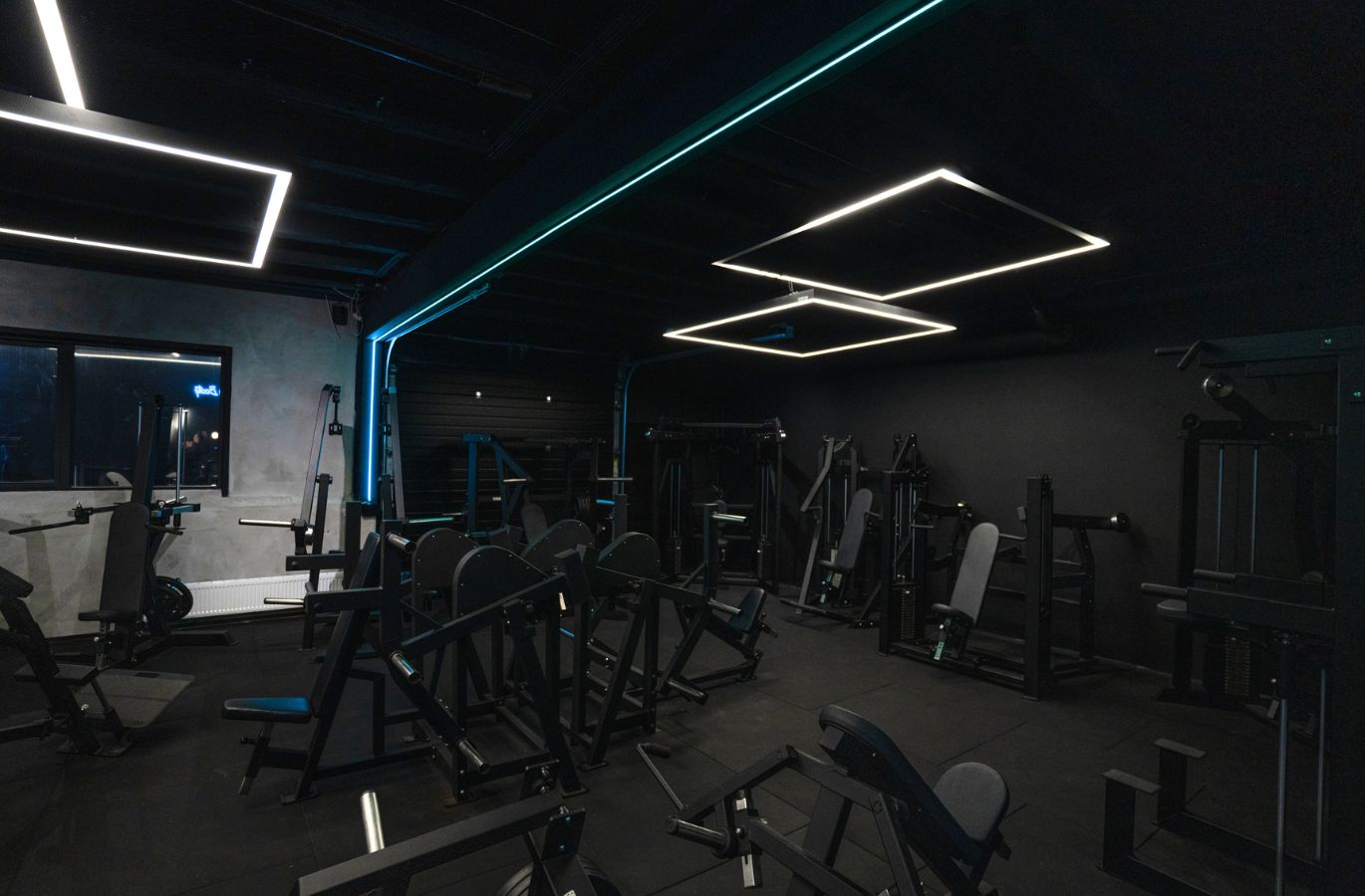 backstage-gym-5
